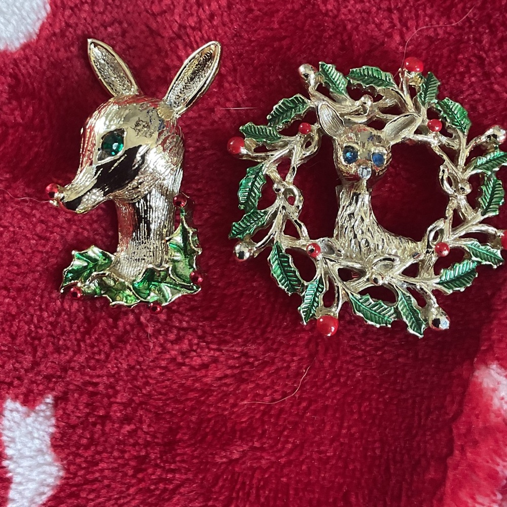 2 Festive Gerry’s Reindeer Brooches